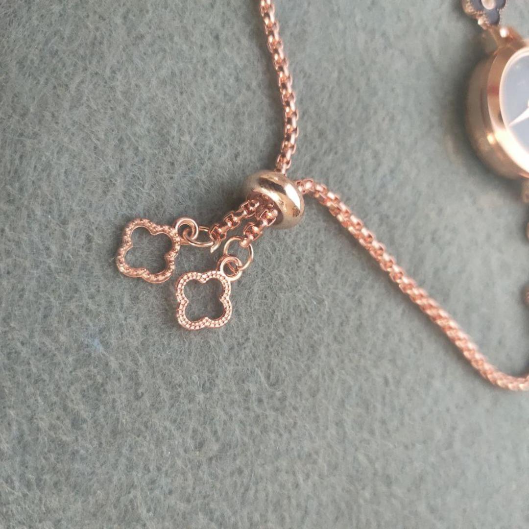 Clover RoseGold Arabic Bracelet Watch